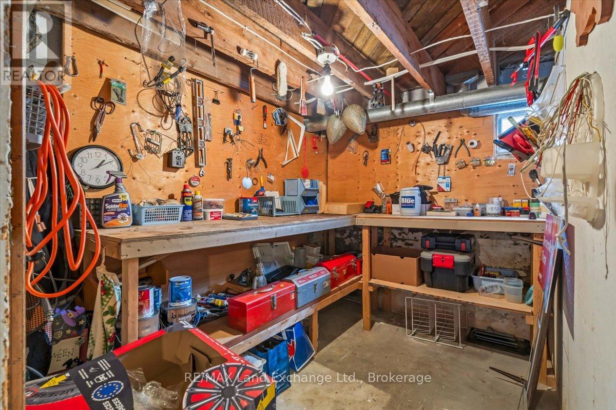 737 Green Street, Saugeen Shores, Ontario  N0H 2C4 - Photo 29 - X12907278