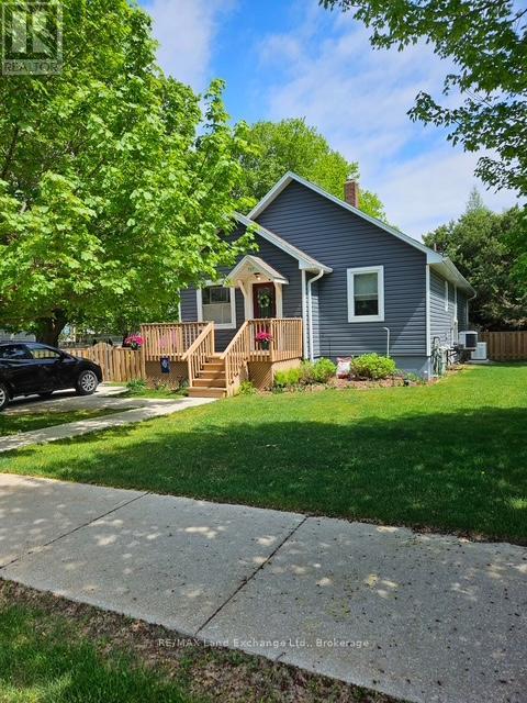 737 Green Street, Saugeen Shores, Ontario  N0H 2C4 - Photo 39 - X12907278