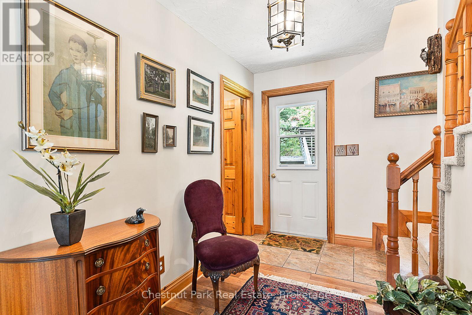 1003 Arnott Lane, Dysart Et Al (Guilford), Ontario  K0M 1S0 - Photo 10 - X12907282