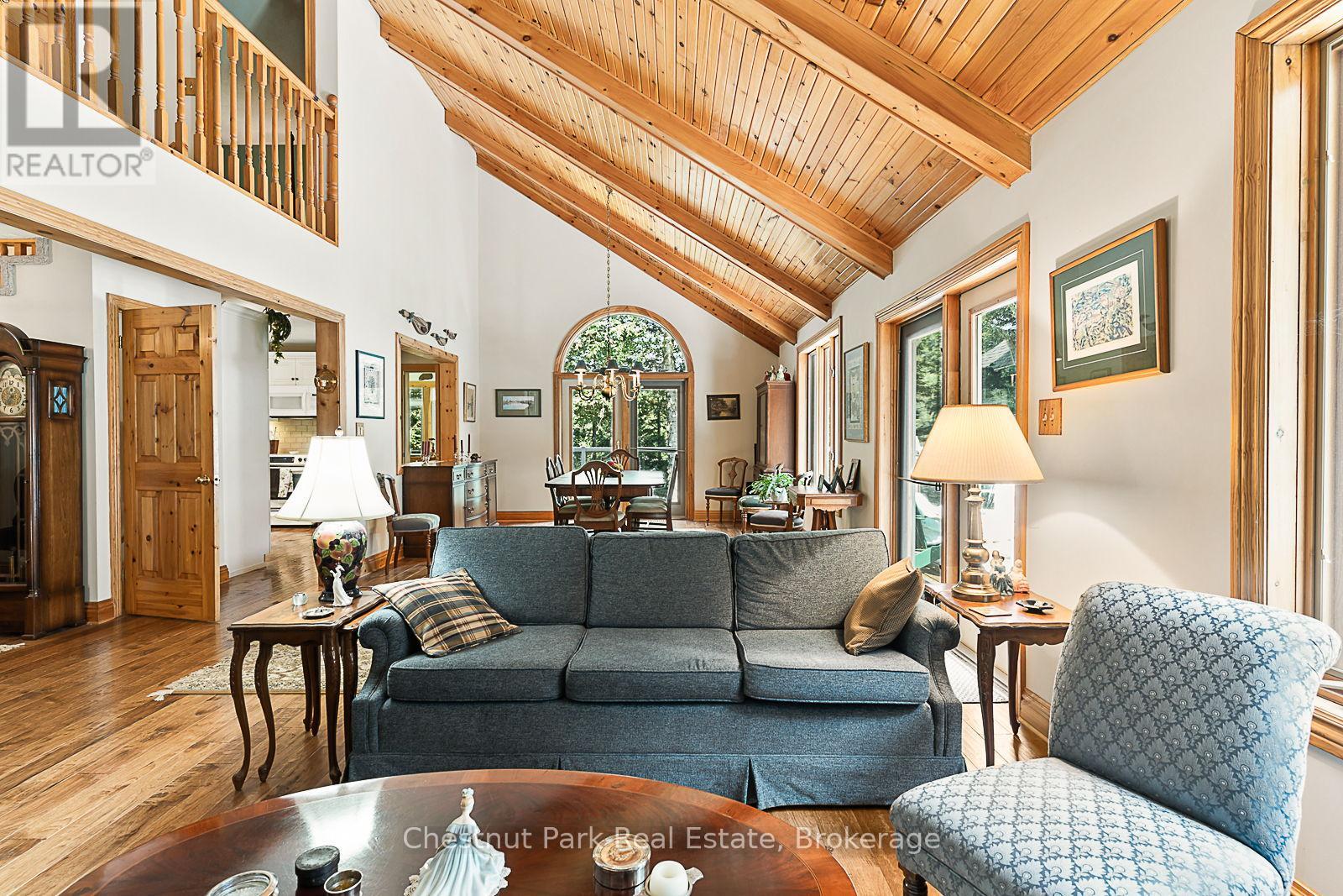 1003 Arnott Lane, Dysart Et Al (Guilford), Ontario  K0M 1S0 - Photo 13 - X12907282