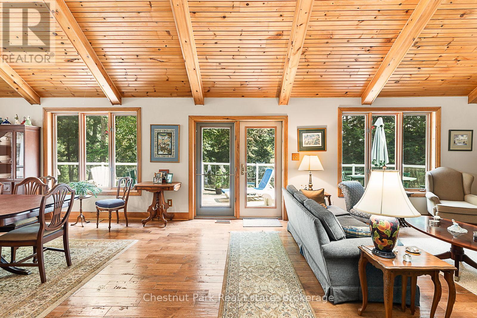 1003 Arnott Lane, Dysart Et Al (Guilford), Ontario  K0M 1S0 - Photo 15 - X12907282