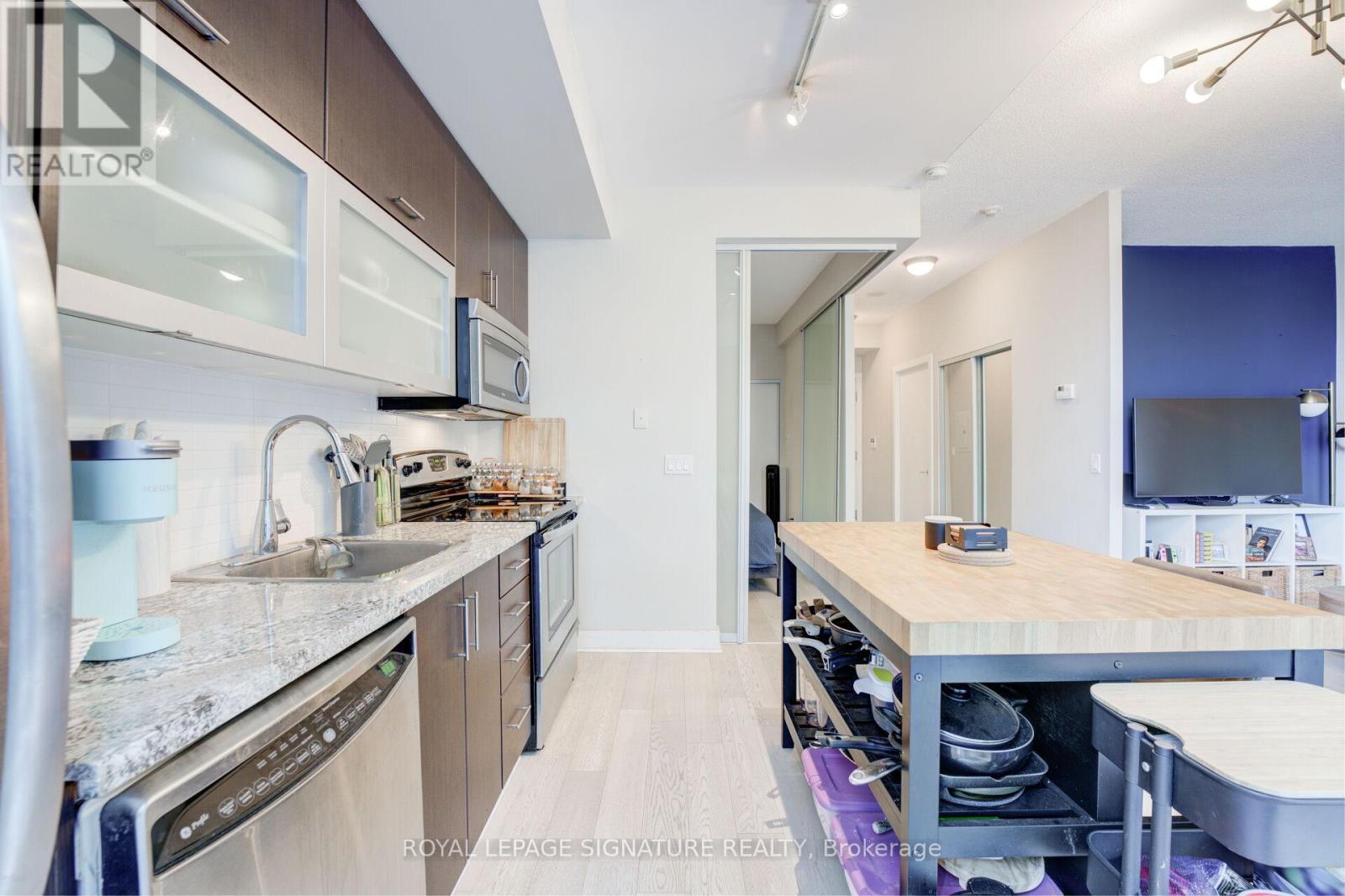 602 - 90 Stadium Road, Toronto, Ontario M5V 3W5 - Photo 25 - C12907276