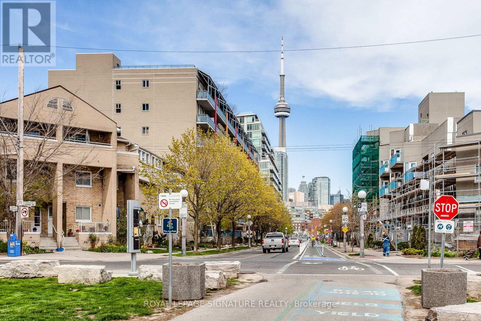 602 - 90 Stadium Road, Toronto, Ontario M5V 3W5 - Photo 47 - C12907276