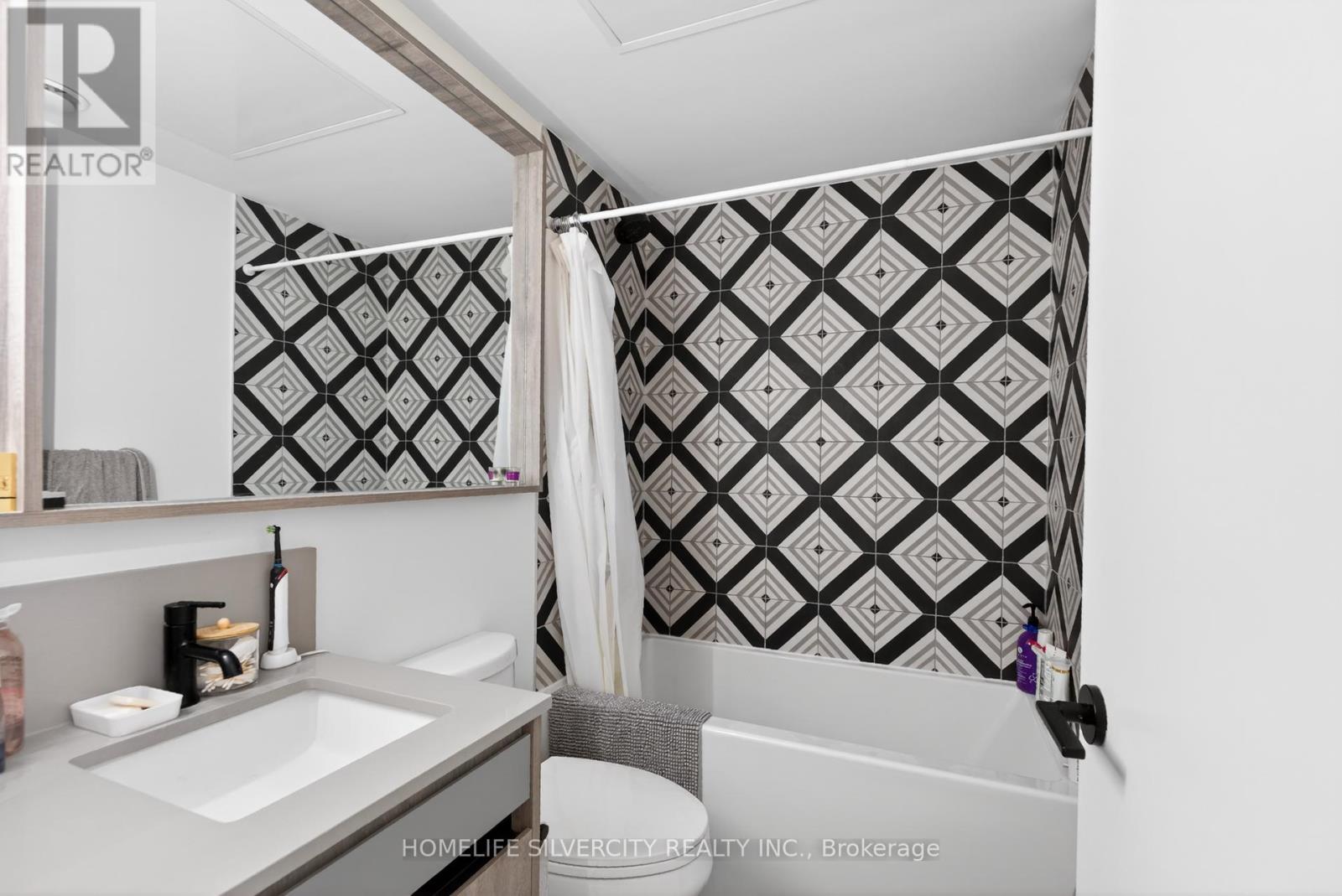 222 - 5 Lakeview Avenue, Toronto, Ontario  M6J 0H3 - Photo 27 - C12907286