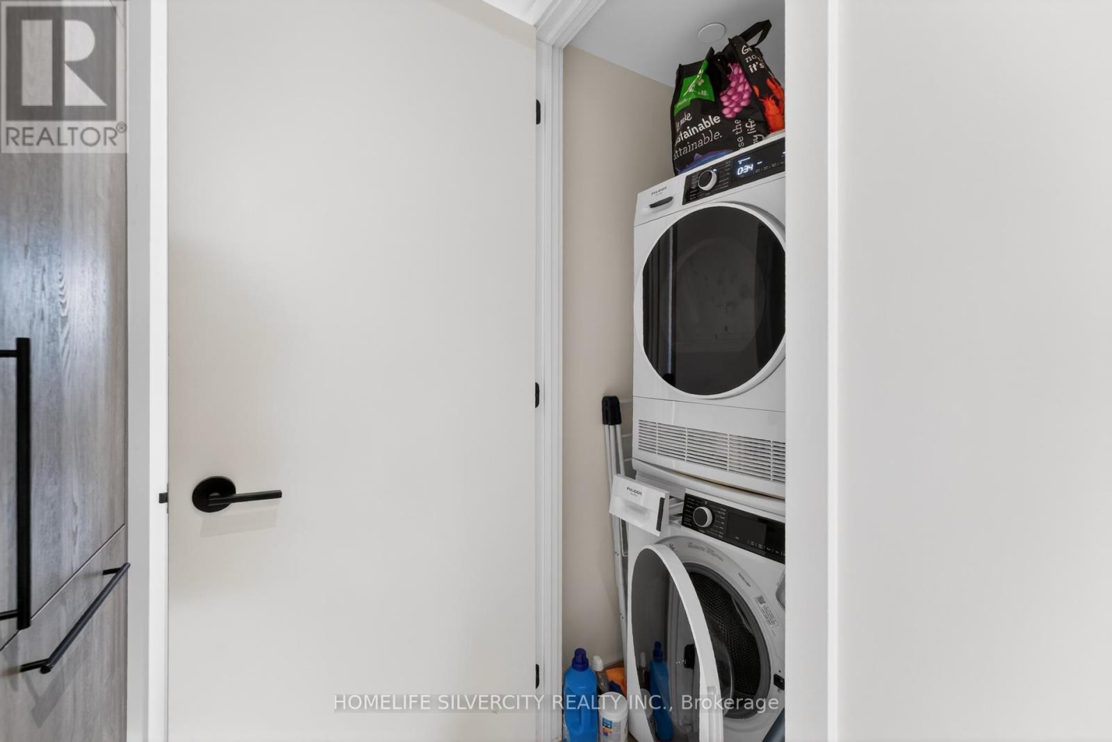 222 - 5 Lakeview Avenue, Toronto, Ontario  M6J 0H3 - Photo 28 - C12907286