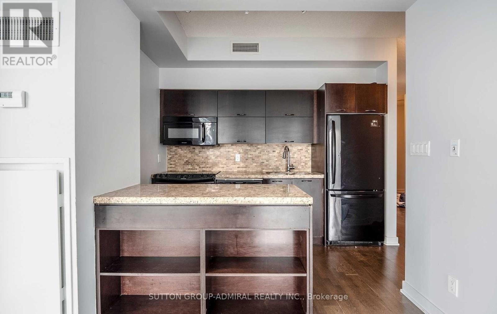 2904 - 126 Simcoe Street W, Toronto, Ontario  M5H 4E6 - Photo 7 - C12907288