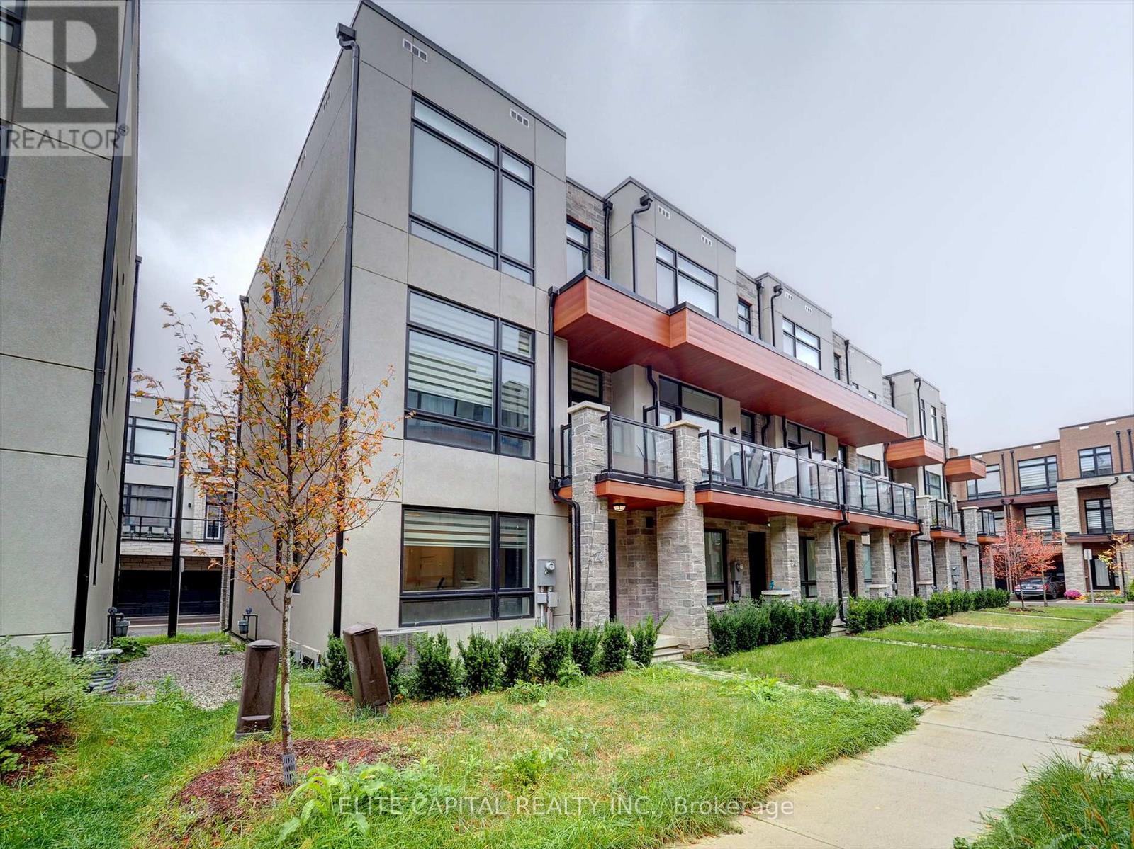 26 BRUNET DRIVE, Vaughan, Ontario