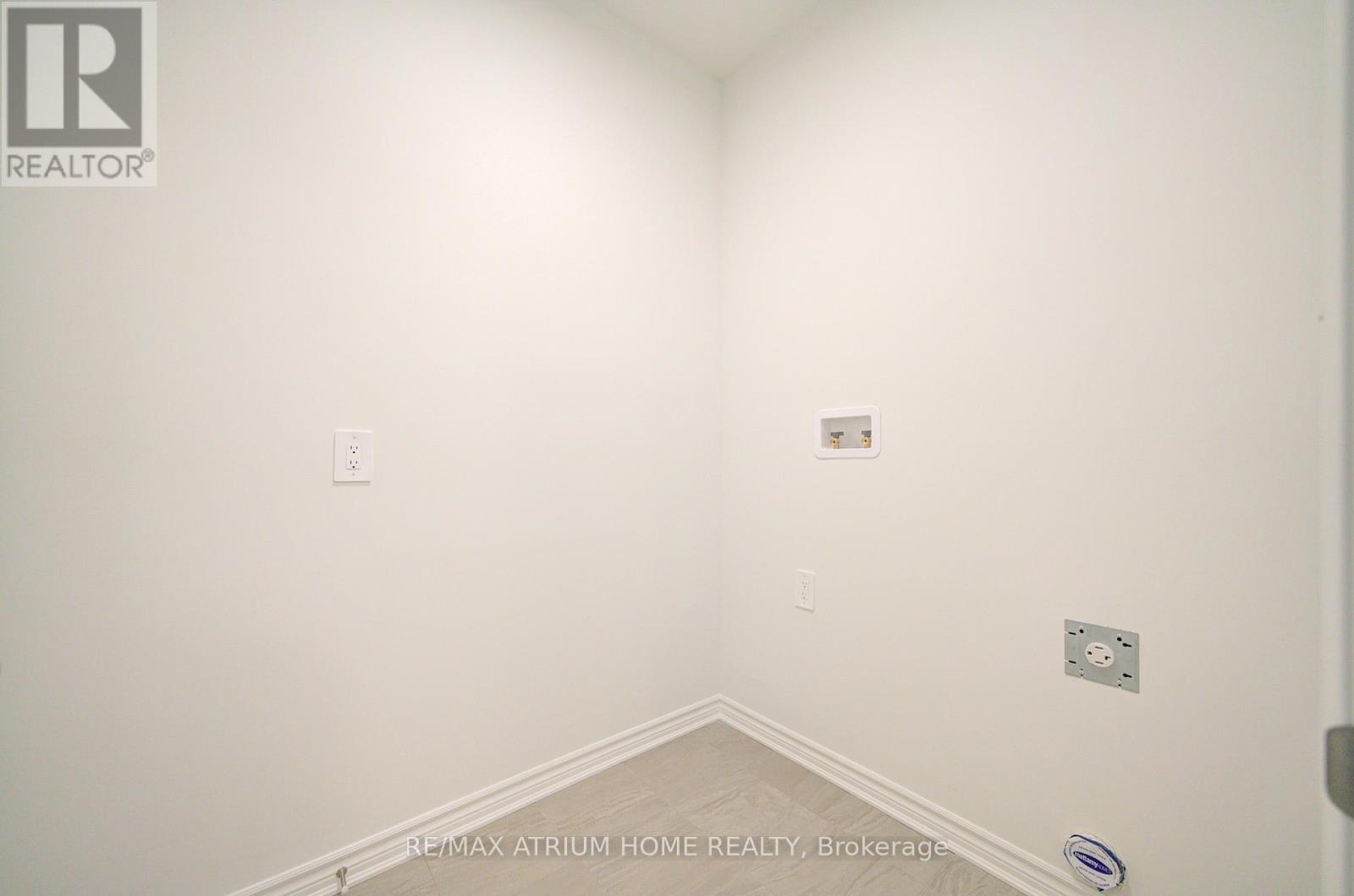 125 Leslie Richard Avenue, Markham, Ontario  L6C 1N3 - Photo 25 - N12907274