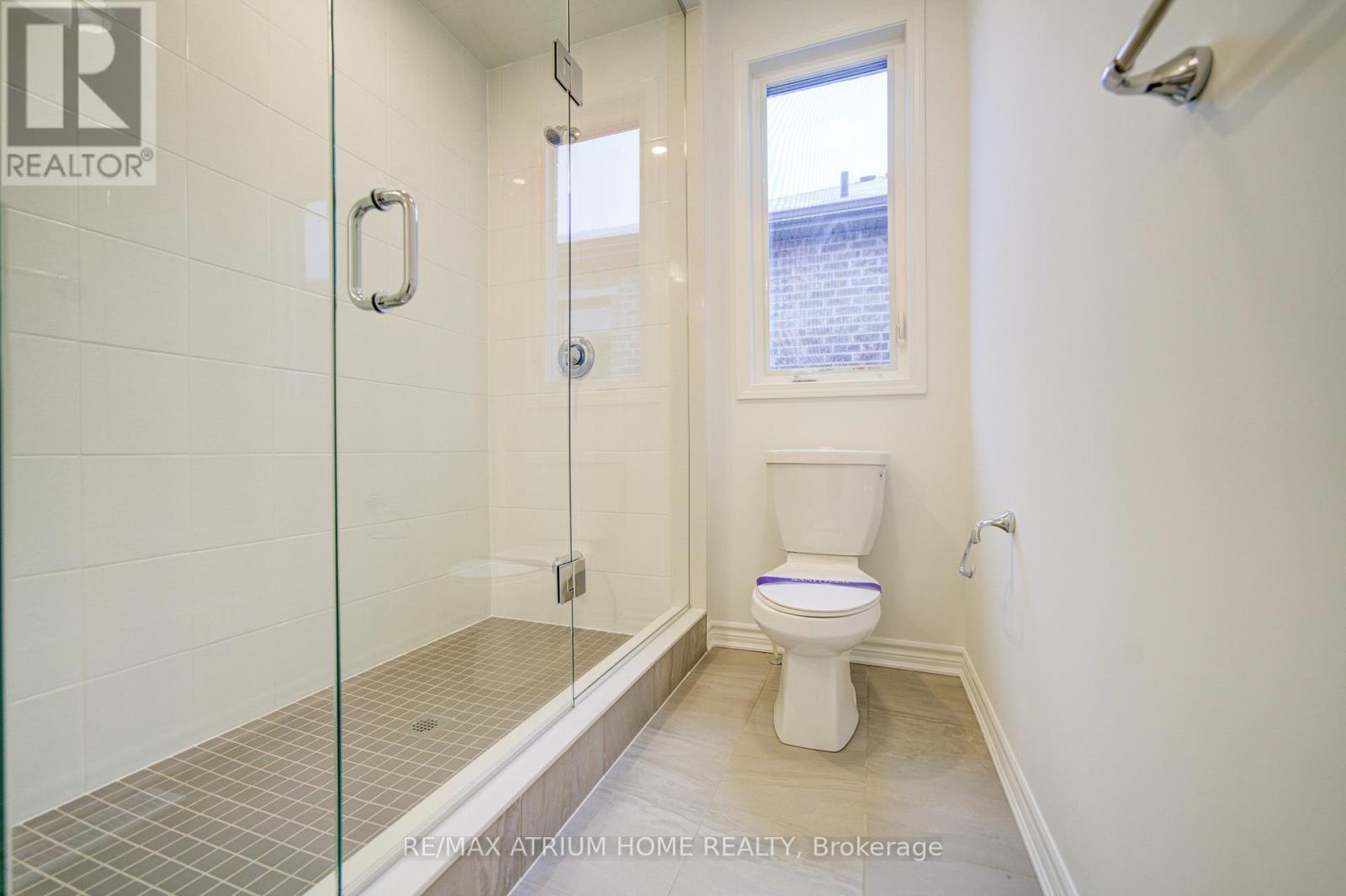 125 Leslie Richard Avenue, Markham, Ontario  L6C 1N3 - Photo 33 - N12907274