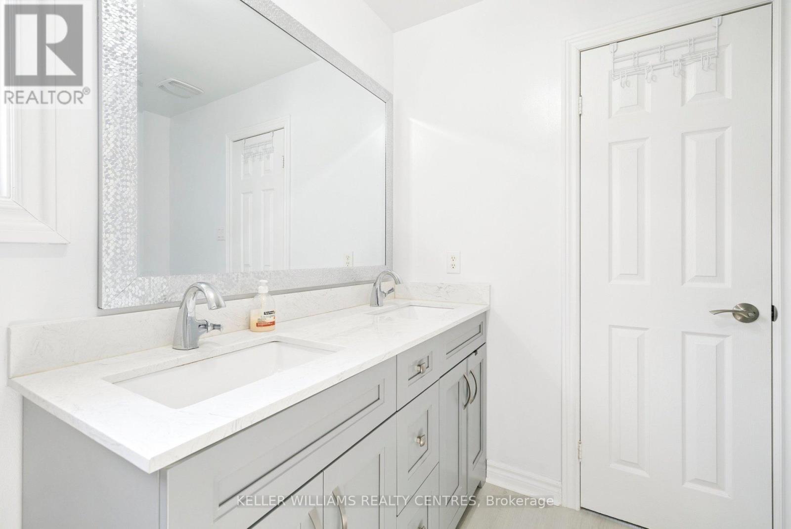 78 Stephanie Lane, Barrie (Painswick South), Ontario  L4N 0V9 - Photo 21 - S12907268