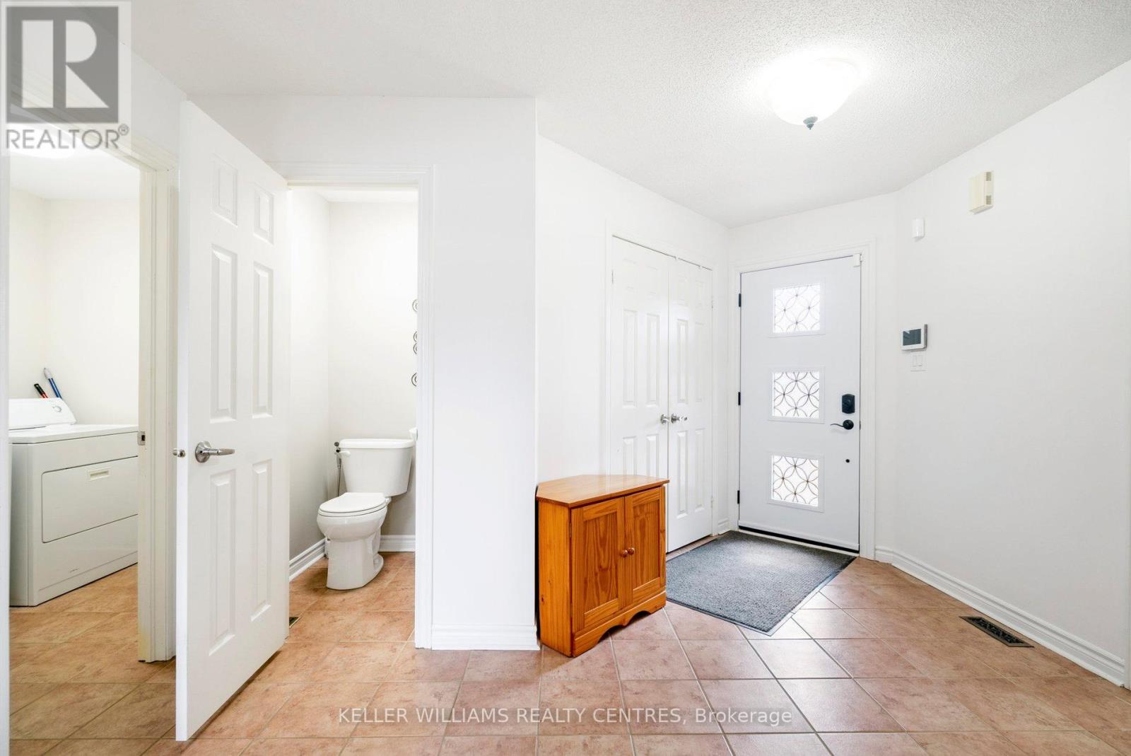 78 Stephanie Lane, Barrie (Painswick South), Ontario  L4N 0V9 - Photo 7 - S12907268