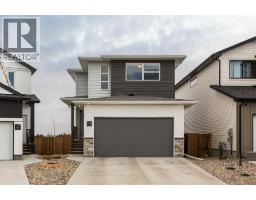 1180 Coalbrook Place W, Lethbridge, Alberta