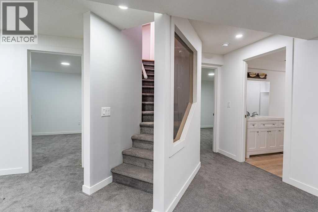 3606 Douglas Woods Heights Se, Calgary, Alberta  T2Z 2G4 - Photo 19 - A2291103