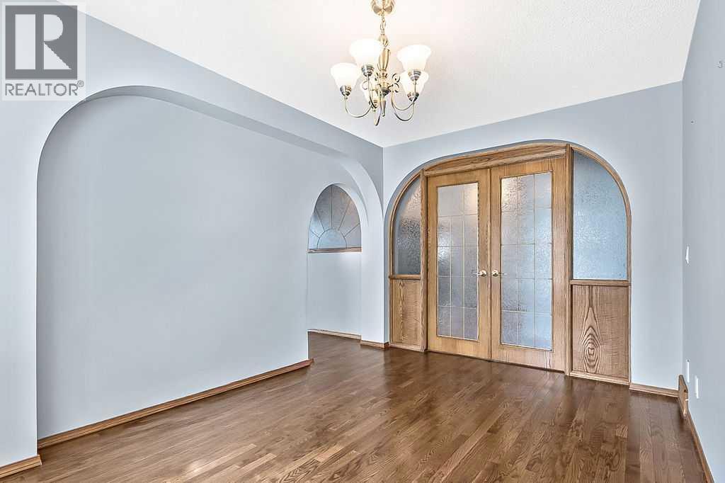 303 Schubert Place Nw, Calgary, Alberta  T3L 1X2 - Photo 9 - A2292689