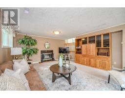 2 PICKWICK PLACE, Guelph, Ontario