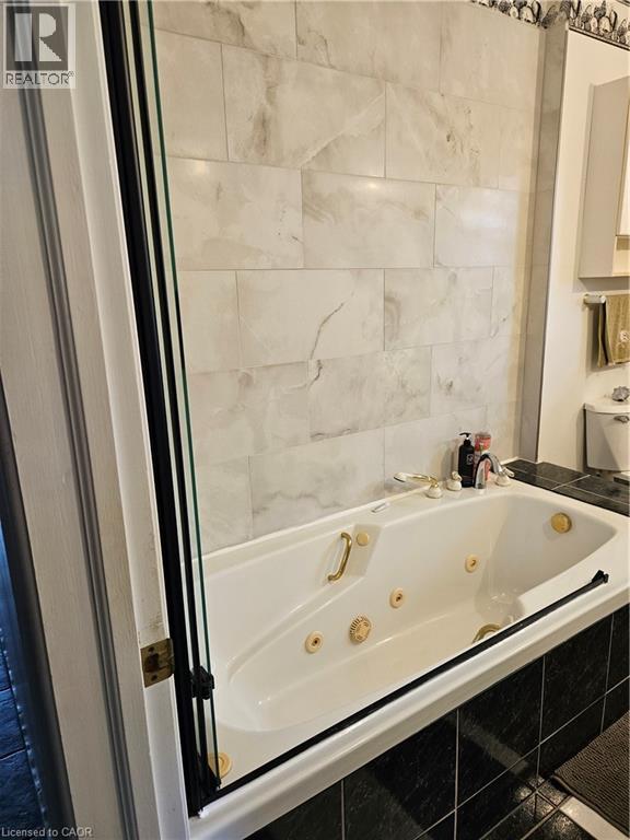 65 Erie Avenue N Unit# Main House, Fisherville, Ontario  N0A 1G0 - Photo 16 - 40792938