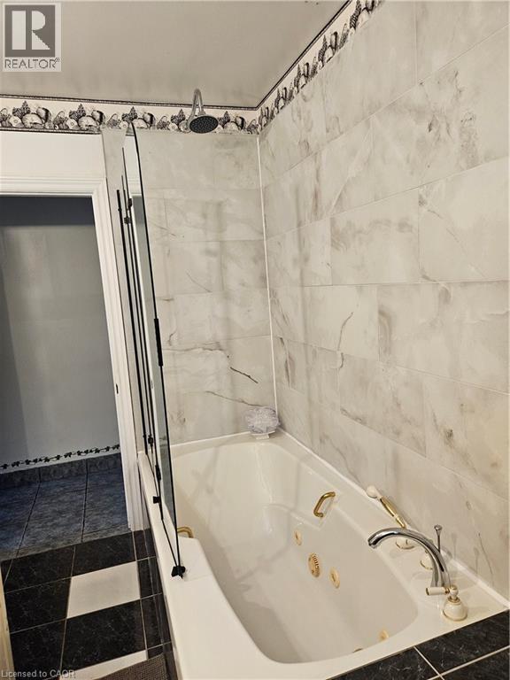 65 Erie Avenue N Unit# Main House, Fisherville, Ontario  N0A 1G0 - Photo 13 - 40792938