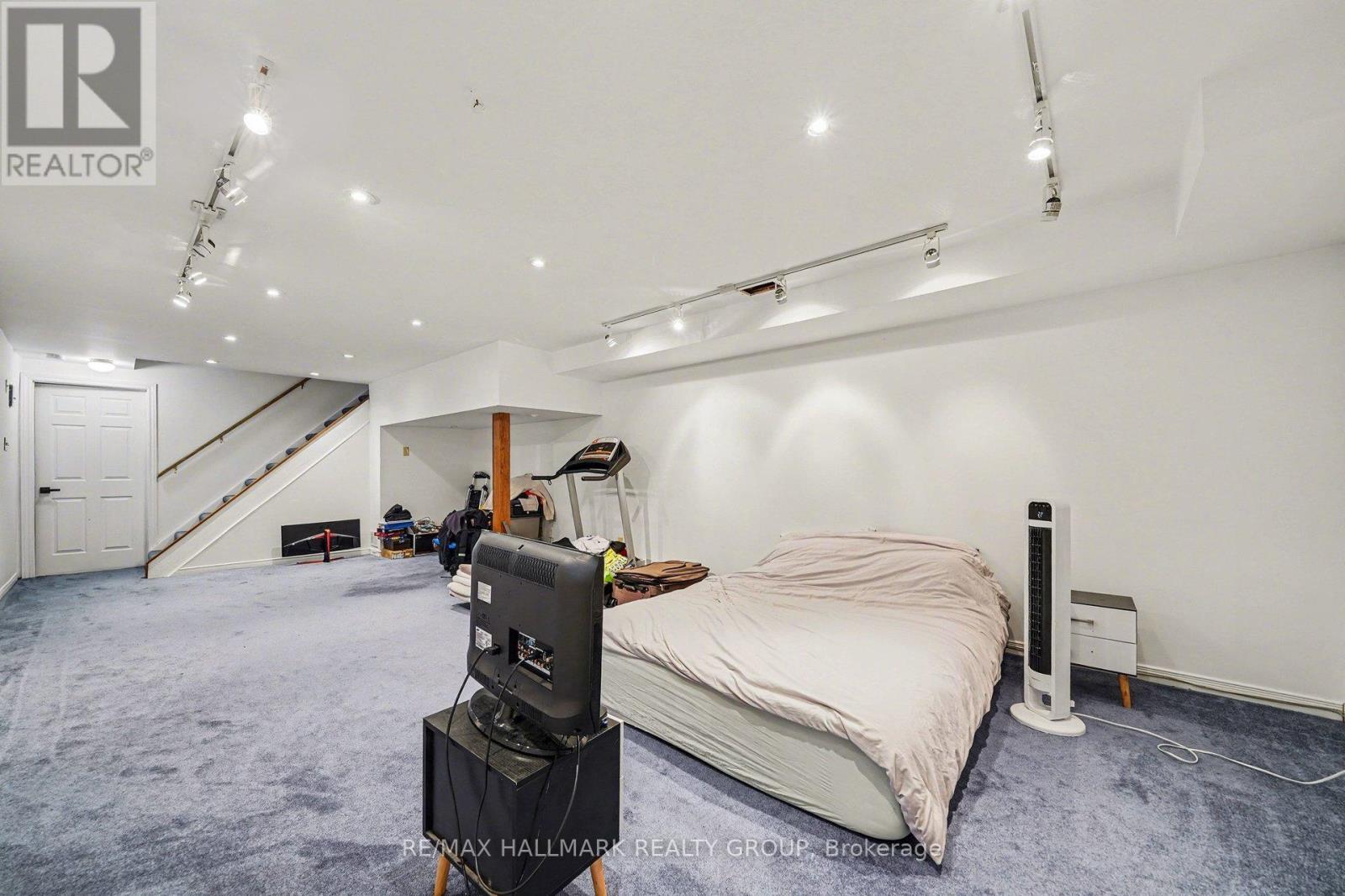 2741 Massicotte Lane, Ottawa, Ontario  K1T 3G9 - Photo 20 - X12907332