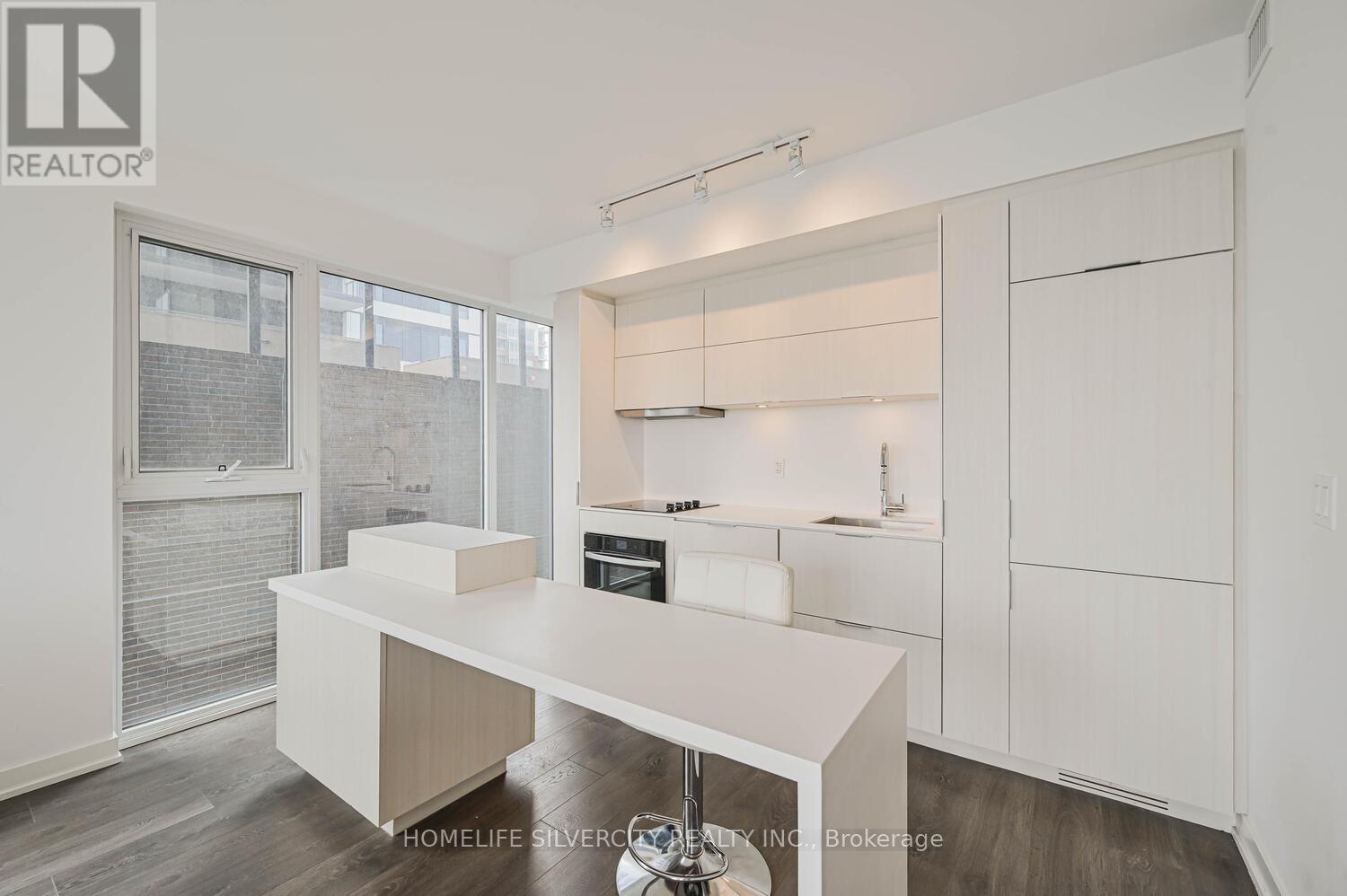 507 - 370 Martha Street, Burlington (Brant), Ontario  L6R 0G9 - Photo 13 - W12810188