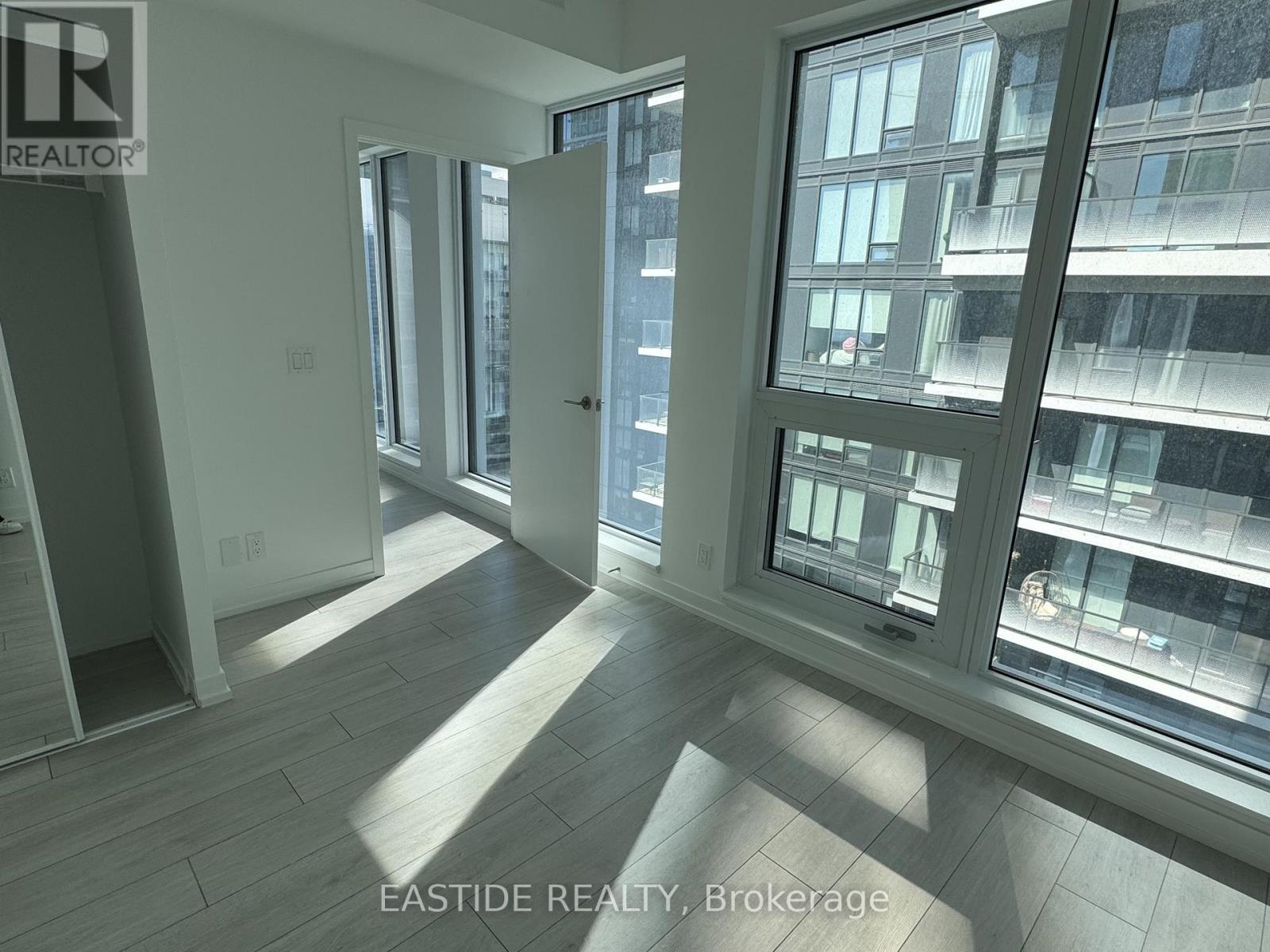 3805 - 55 Mercer Street, Toronto, Ontario  M5V 3W2 - Photo 4 - C12907292