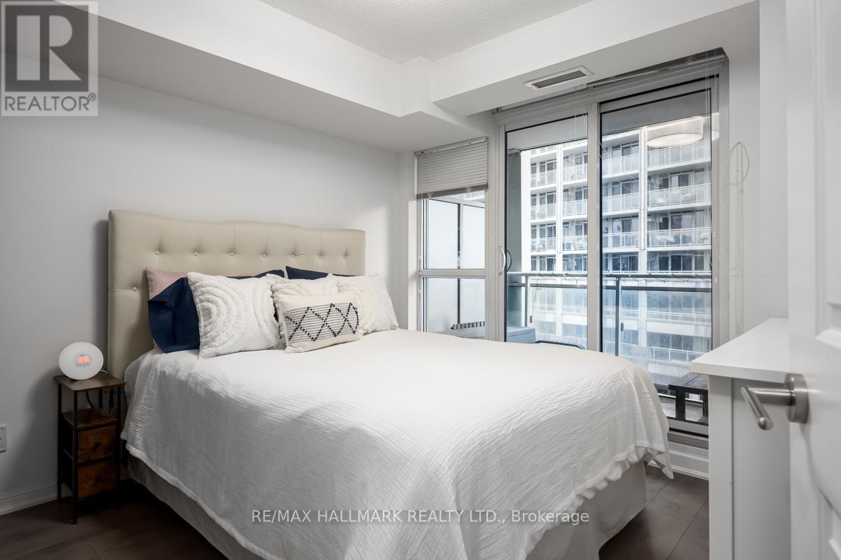 1043 - 38 Grand Magazine Street, Toronto, Ontario M5V 0B1 - Photo 11 - C12907304