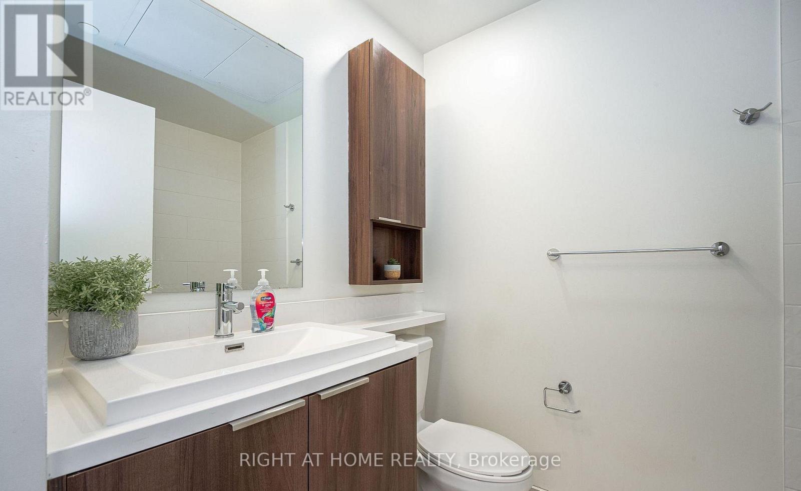 310 - 2 Sonic Way, Toronto, Ontario  M3C 0P2 - Photo 21 - C12907312