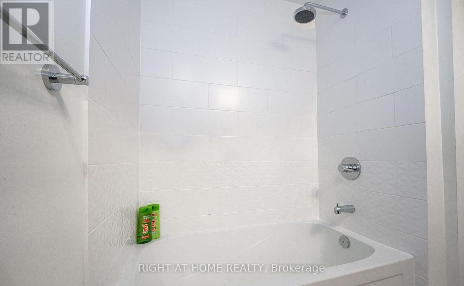 310 - 2 Sonic Way, Toronto, Ontario  M3C 0P2 - Photo 22 - C12907312