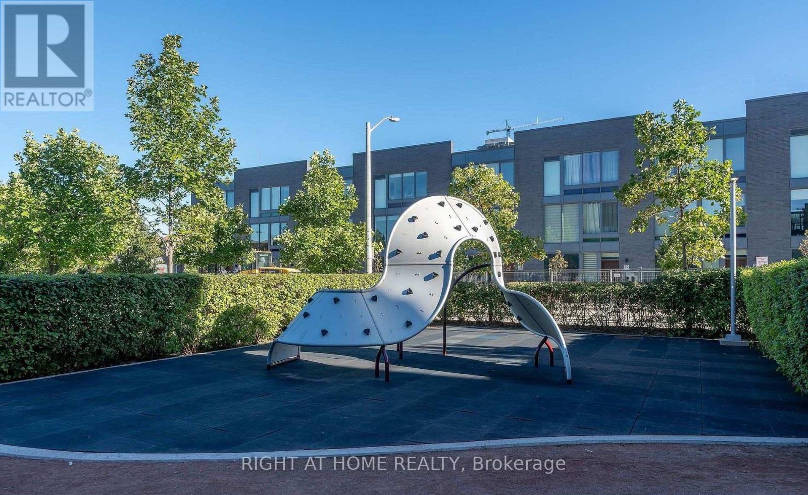 310 - 2 Sonic Way, Toronto, Ontario  M3C 0P2 - Photo 29 - C12907312