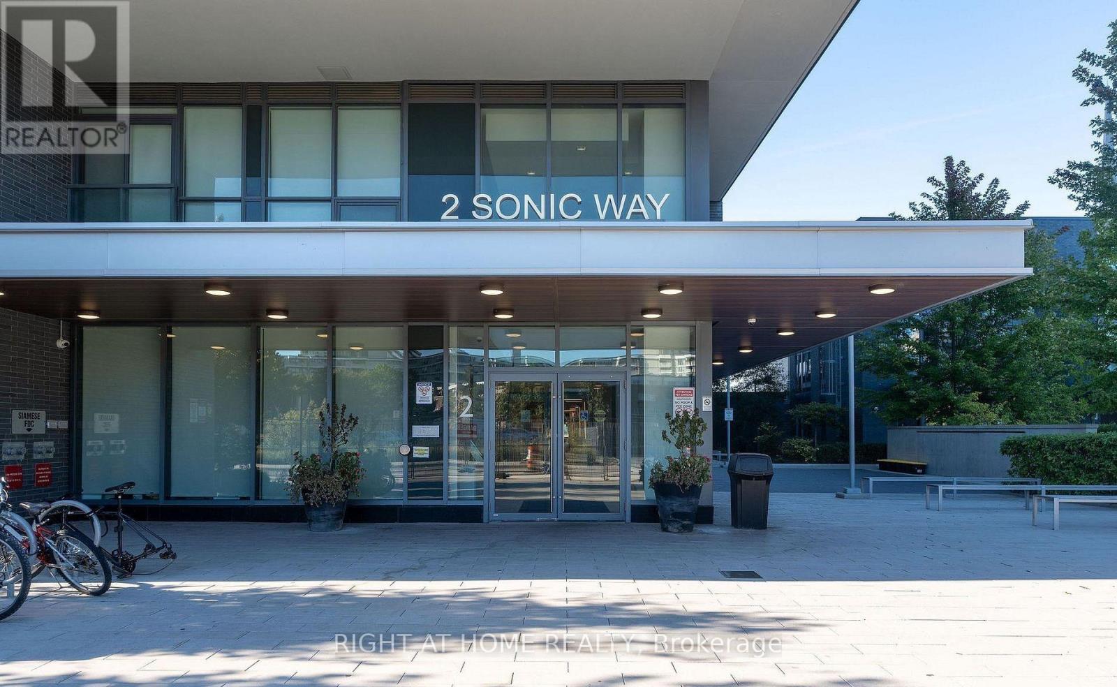 310 - 2 Sonic Way, Toronto, Ontario  M3C 0P2 - Photo 3 - C12907312