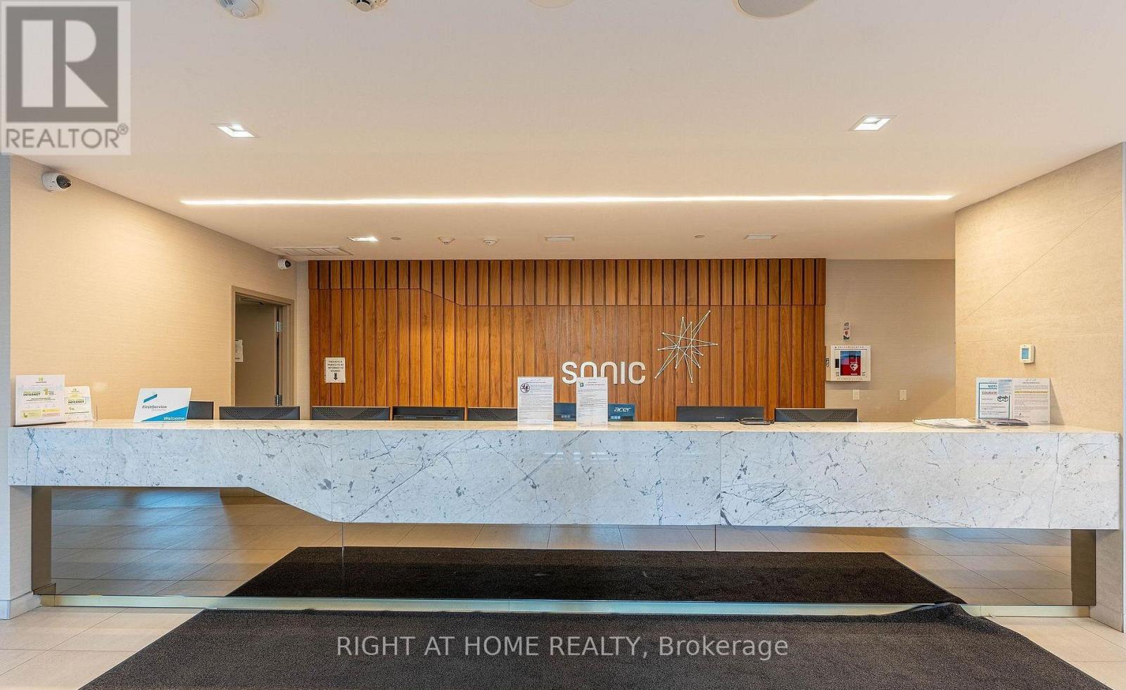 310 - 2 Sonic Way, Toronto, Ontario  M3C 0P2 - Photo 4 - C12907312