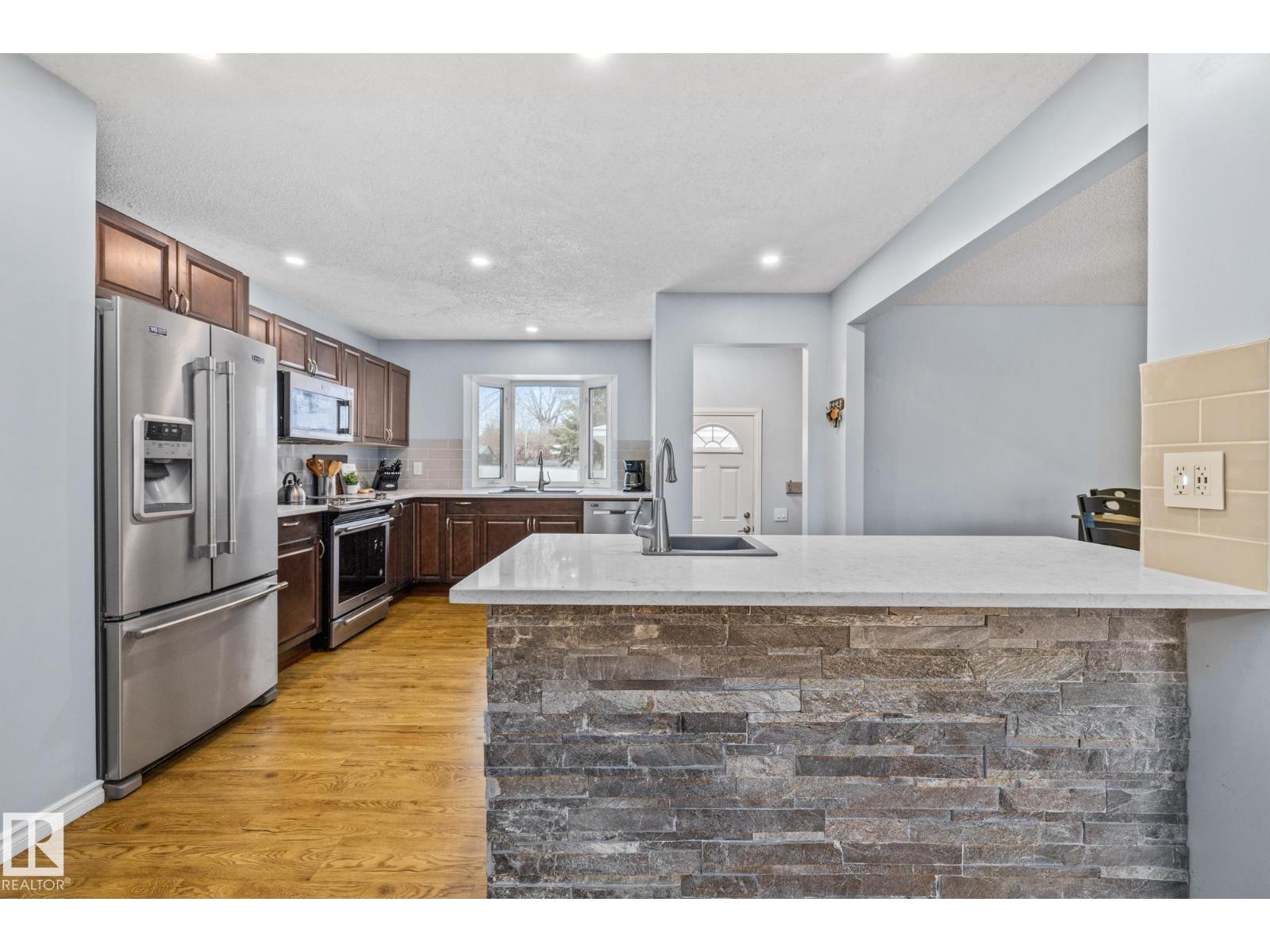 4 Gilmore Av, Sherwood Park, Alberta  T8A 2X8 - Photo 12 - E4478613