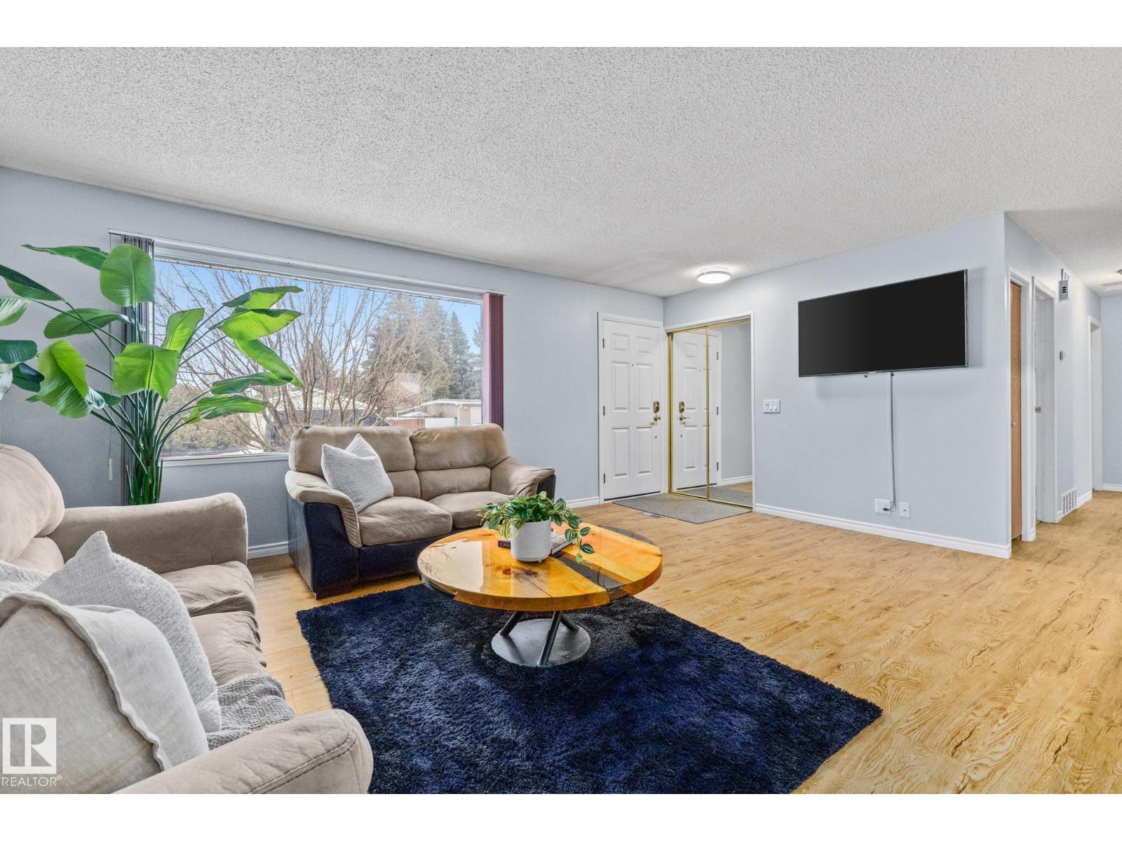 4 Gilmore Av, Sherwood Park, Alberta  T8A 2X8 - Photo 5 - E4478613