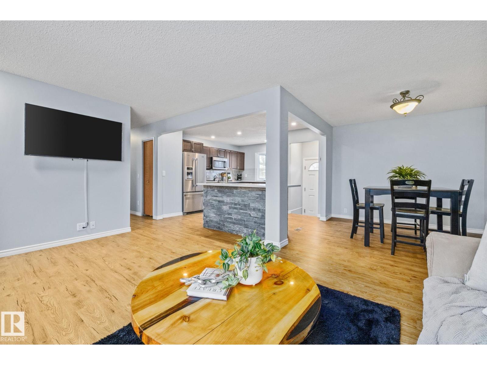 4 Gilmore Av, Sherwood Park, Alberta  T8A 2X8 - Photo 6 - E4478613