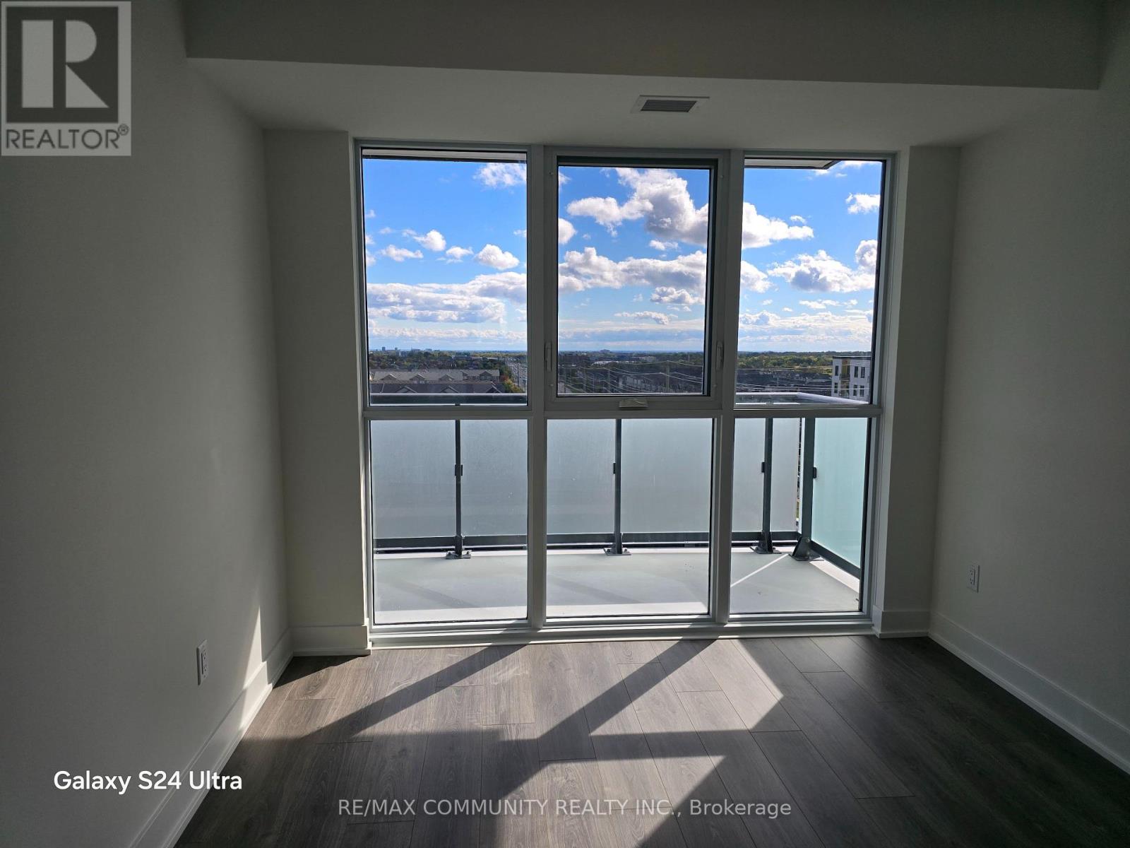 606 - 2545 Simcoe Street N, Oshawa, Ontario  L1L 0W3 - Photo 6 - E12907344