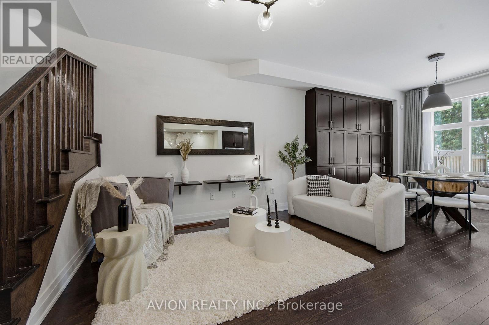 42 Causland Lane, Richmond Hill (Devonsleigh), Ontario L4S 0G5 - Photo 6 - N12907314