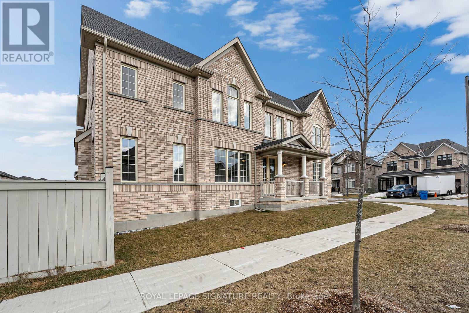 22 Bill Guy Drive, Georgina, Ontario  L4P 0H9 - Photo 4 - N12907320