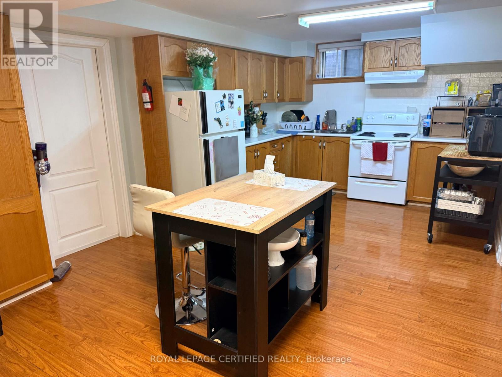 42 Wilton Drive, Brampton, Ontario  L6W 3A1 - Photo 22 - W12907290