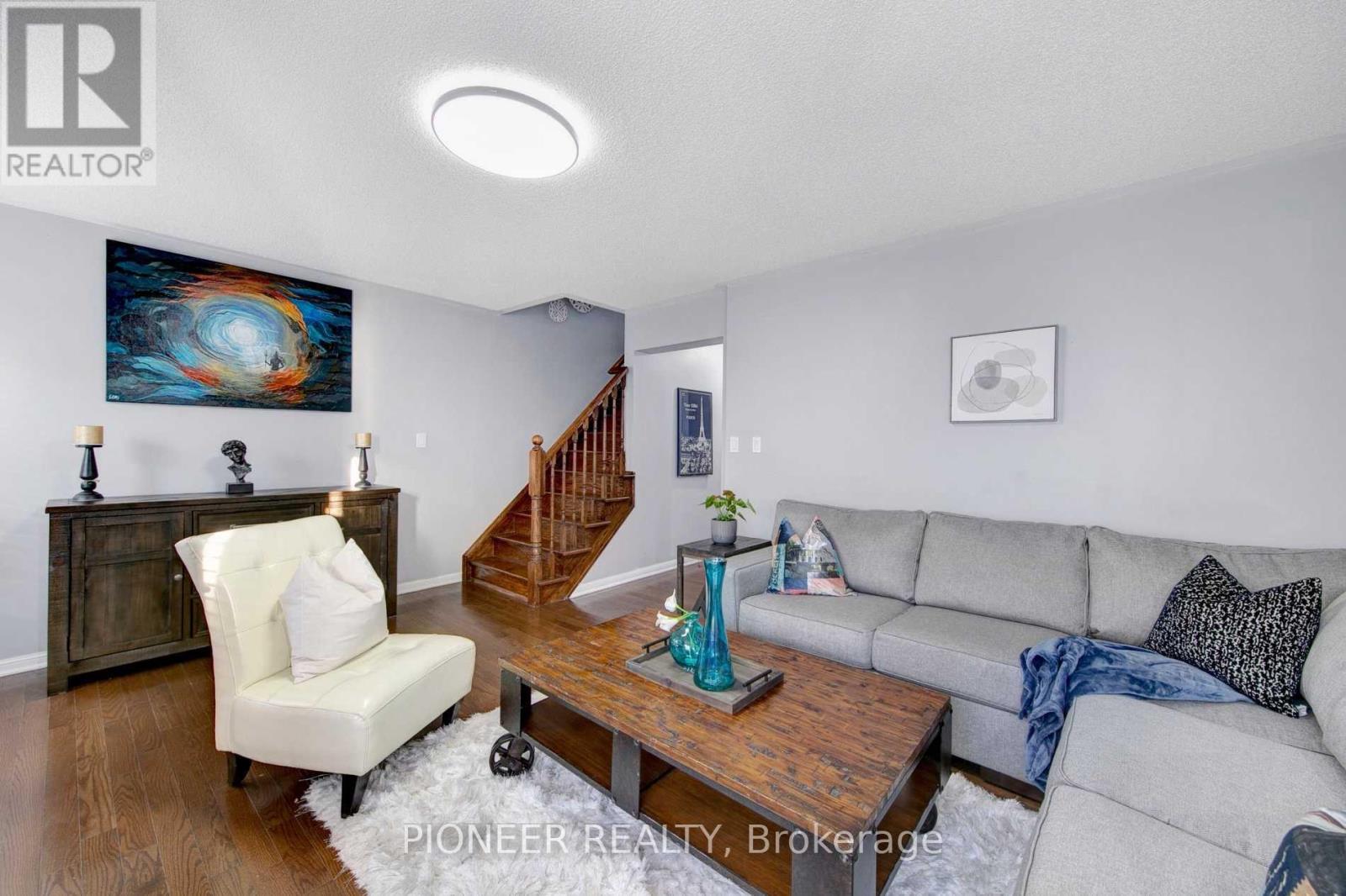 15 Colonel Frank Ching Crescent, Brampton, Ontario  L6Y 5W6 - Photo 13 - W12907316