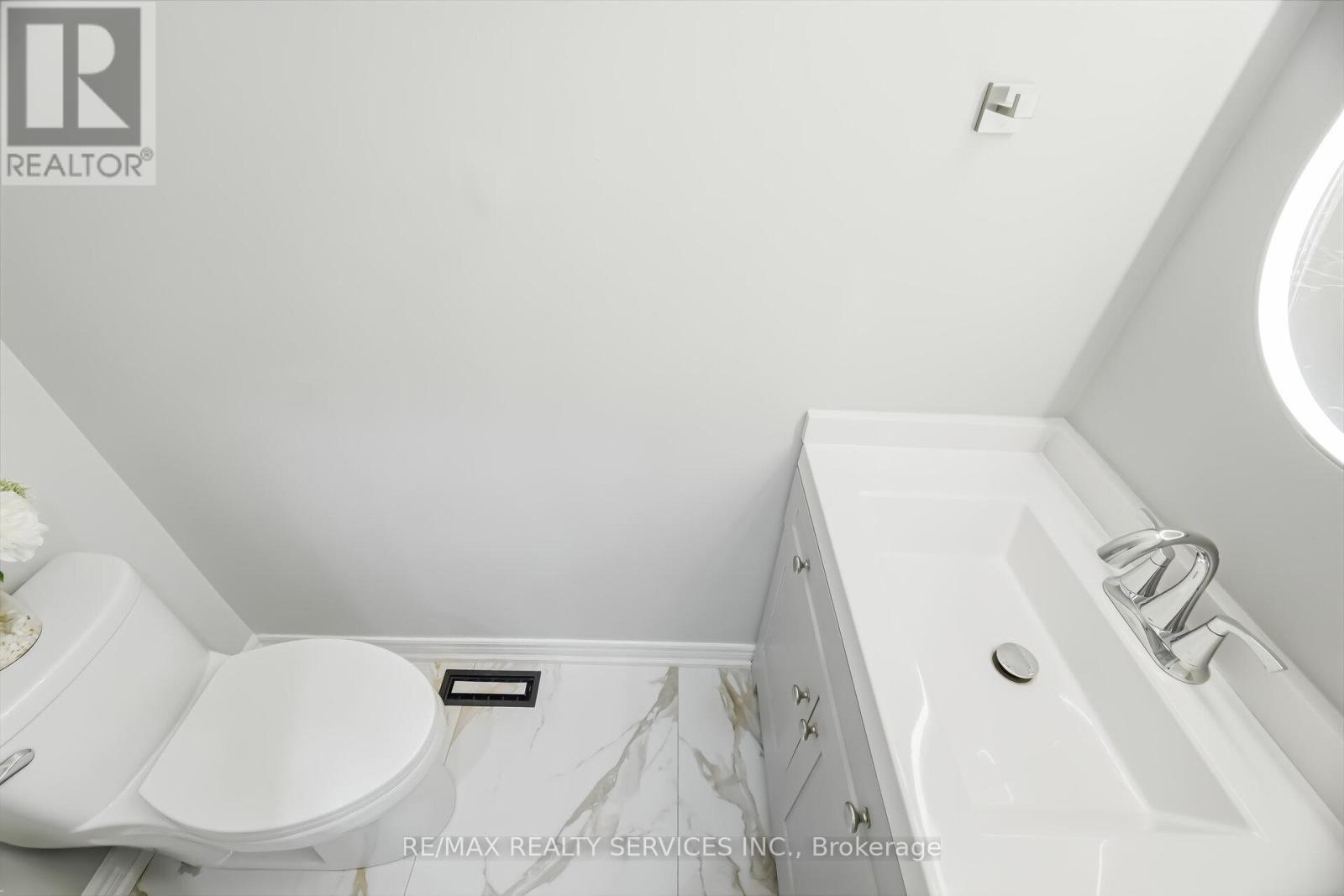 158 Southlake Boulevard, Brampton, Ontario  L6V 4S3 - Photo 20 - W12907318