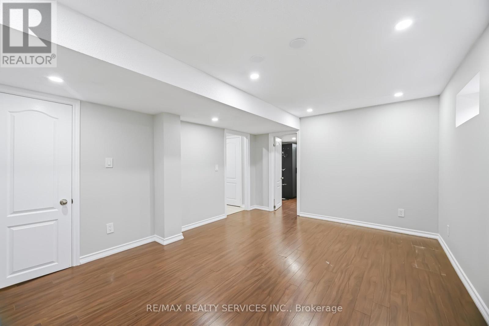 158 Southlake Boulevard, Brampton, Ontario  L6V 4S3 - Photo 38 - W12907318