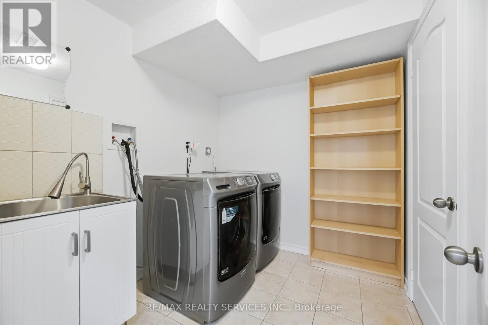 158 Southlake Boulevard, Brampton, Ontario  L6V 4S3 - Photo 43 - W12907318