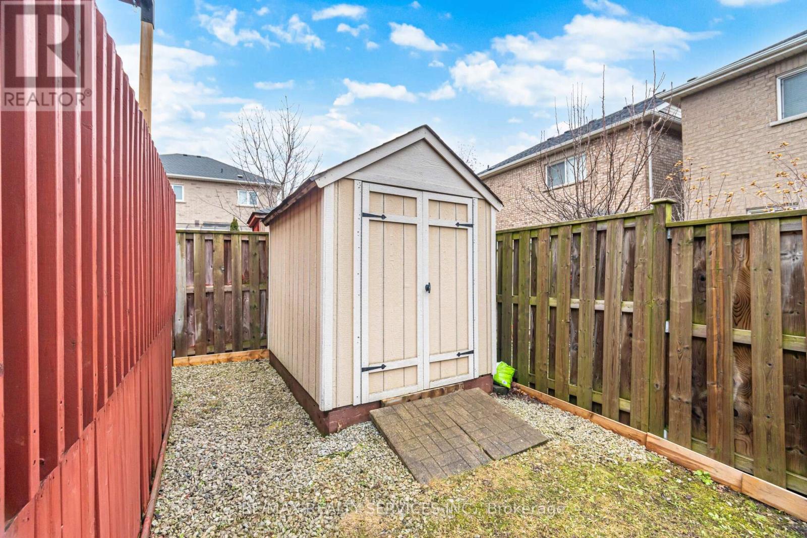 158 Southlake Boulevard, Brampton, Ontario  L6V 4S3 - Photo 46 - W12907318