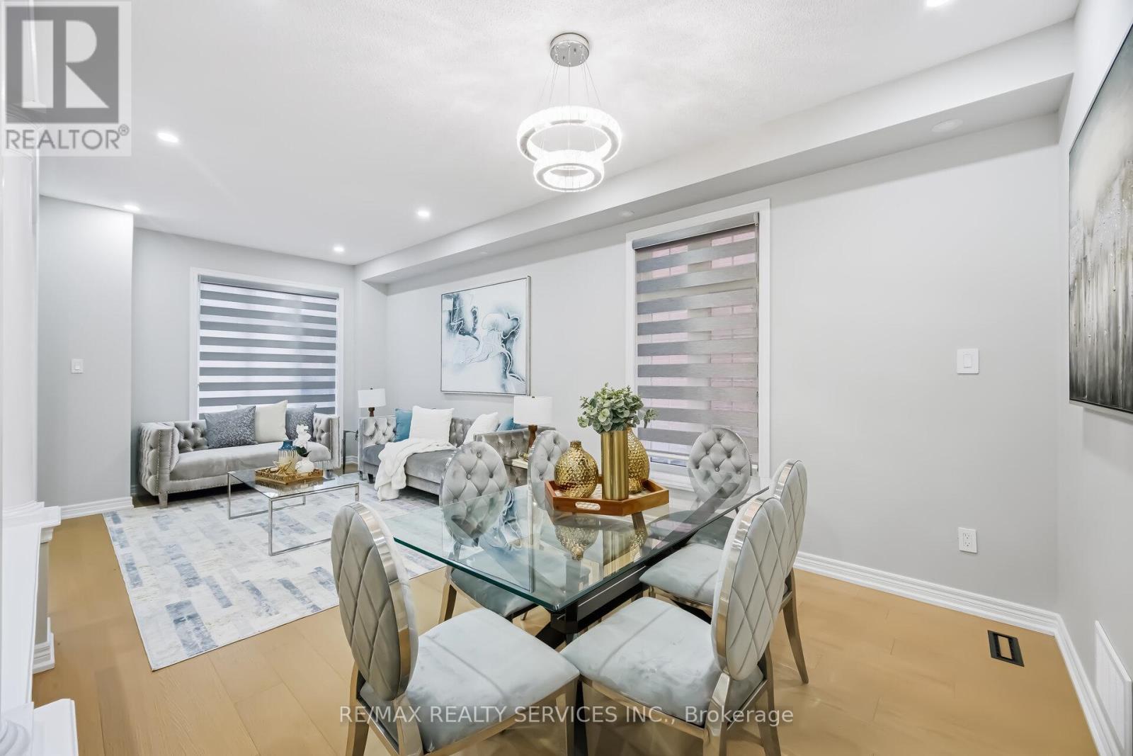 158 Southlake Boulevard, Brampton, Ontario  L6V 4S3 - Photo 7 - W12907318