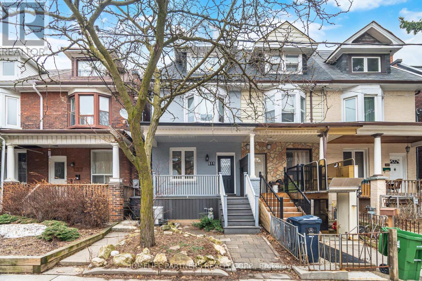 511 INDIAN GROVE, Toronto, Ontario