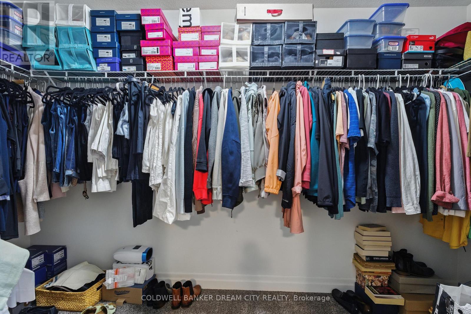 Photo 23 of 38 for 10 Honey Bend