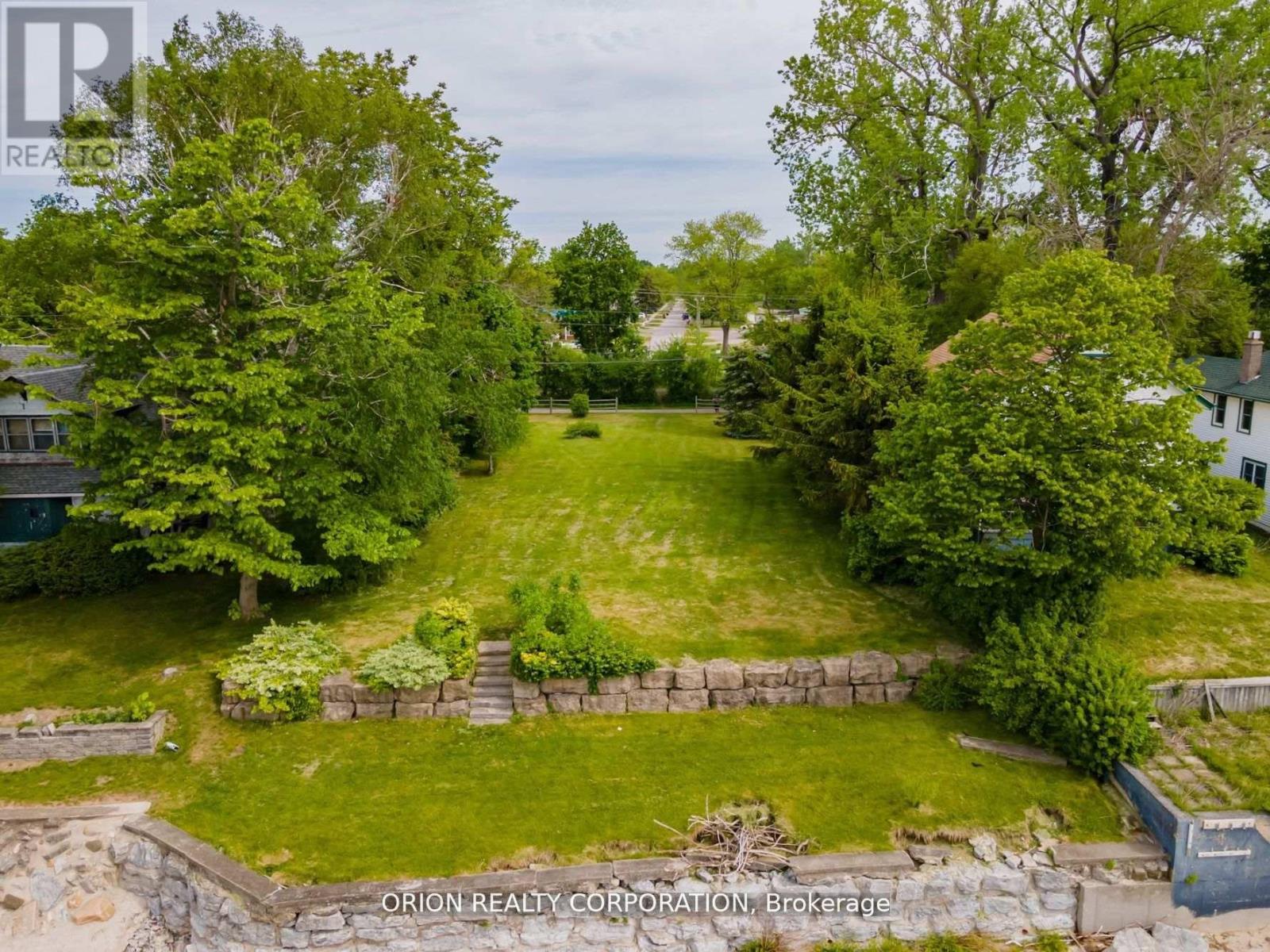 1395 Kam Road, Fort Erie (Crescent Park), Ontario  L2A 5W5 - Photo 10 - X12907330