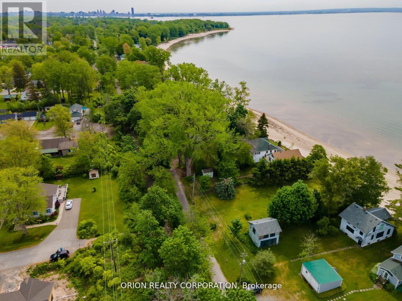 1395 Kam Road, Fort Erie (Crescent Park), Ontario  L2A 5W5 - Photo 6 - X12907330