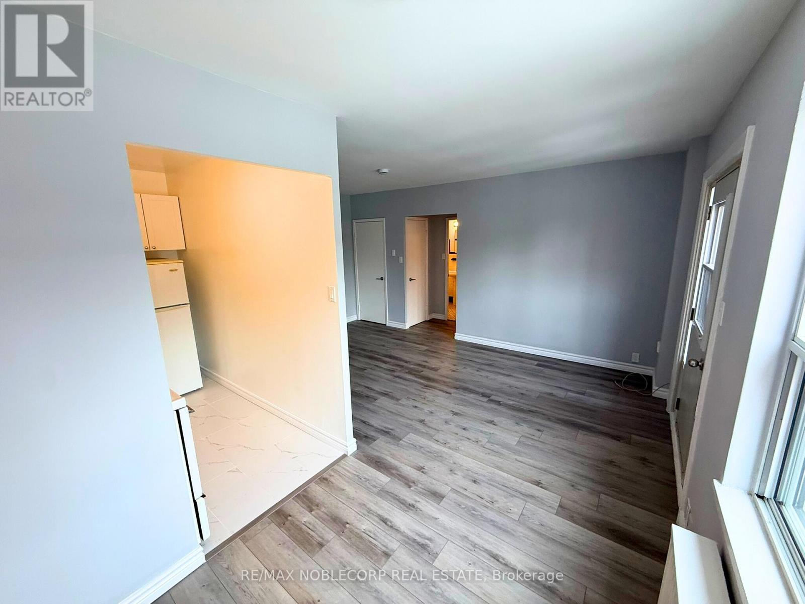 212 - 1315 Bayview Avenue, Toronto, Ontario  M4G 2Z8 - Photo 6 - C12875262