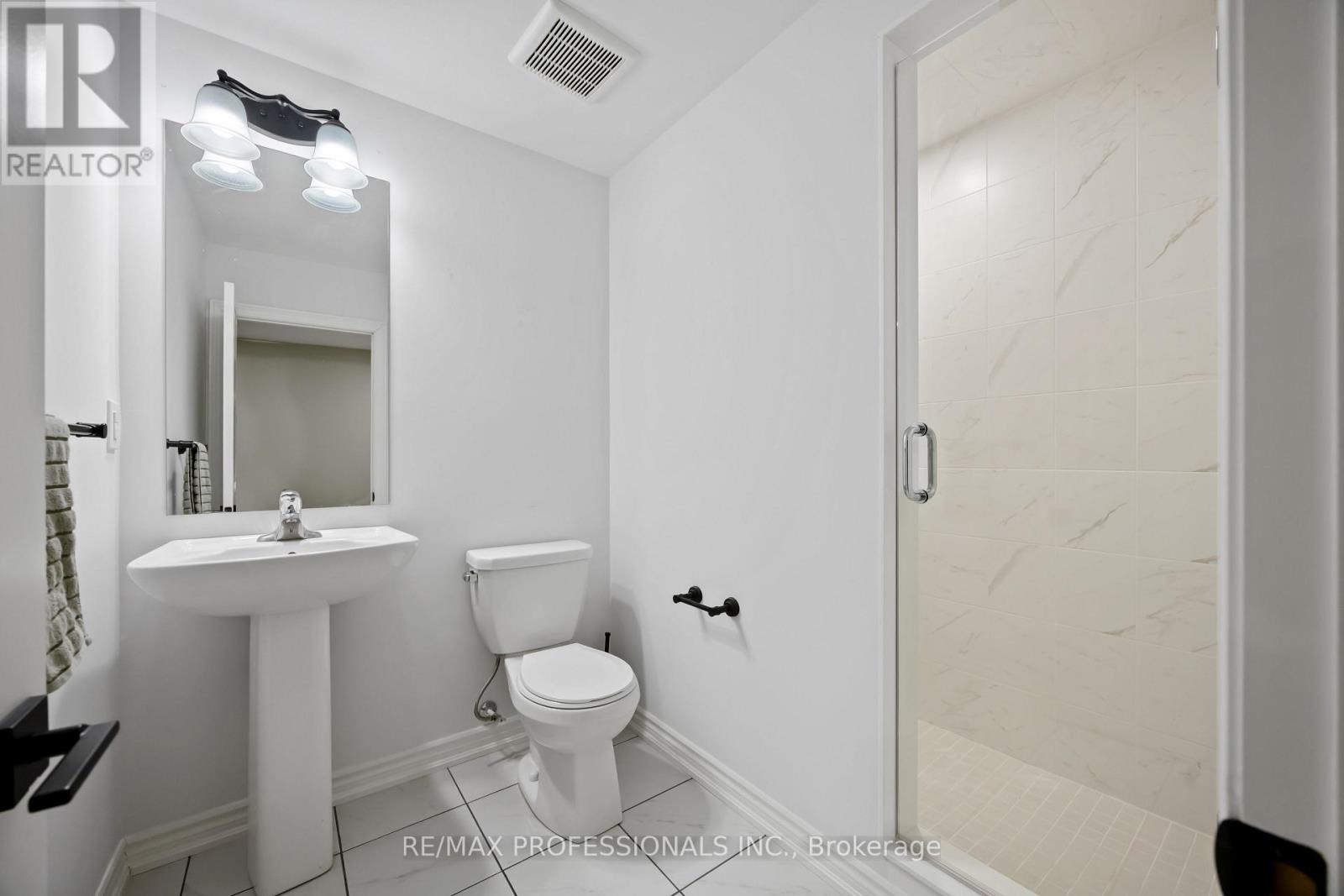 31 Gord Matthews Way, Uxbridge, Ontario  L9P 0E9 - Photo 28 - N12779522