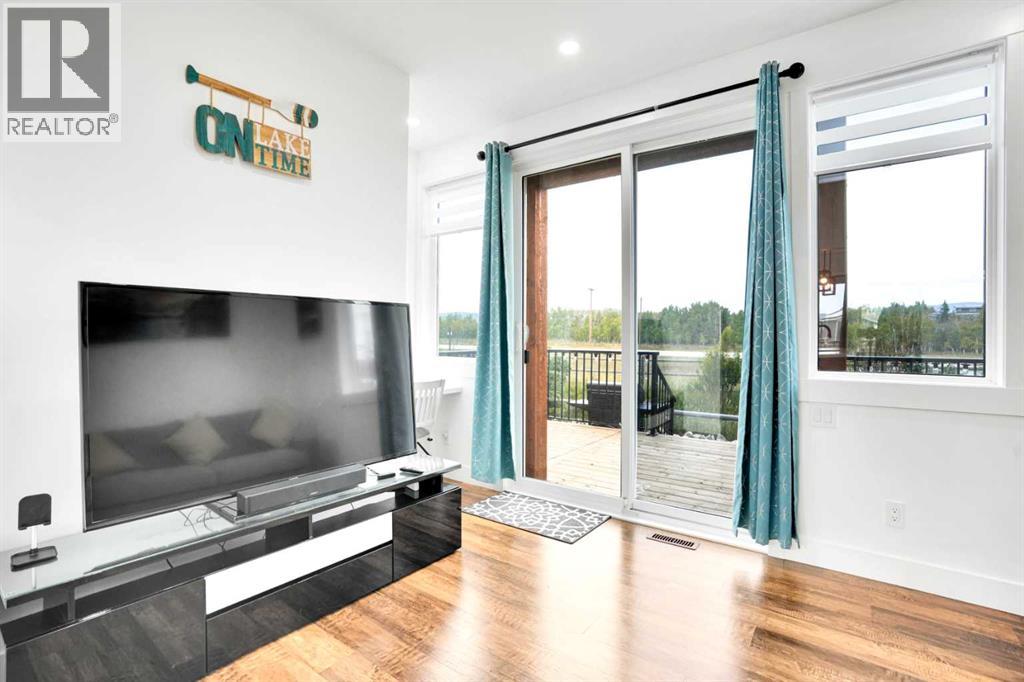 44 Cottageclub Lane, Rural Rocky View County, Alberta  T4C 1B1 - Photo 12 - A2295326